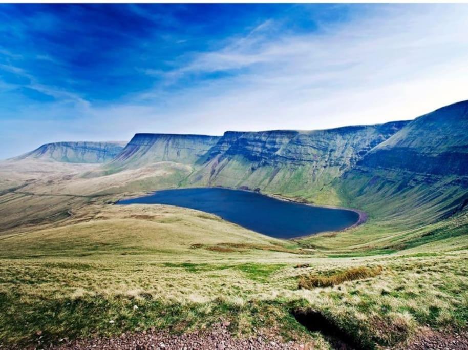 Perfect Cottage Retreat Near The Brecon Beacons Llanwrda المظهر الخارجي الصورة